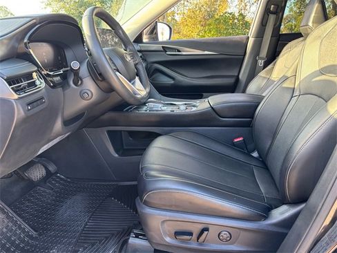 Certified 2022 INFINITI QX60 Luxe w/ Cargo Package image 11