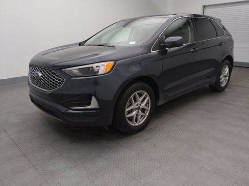 Used 2023 Ford Edge SEL image 15