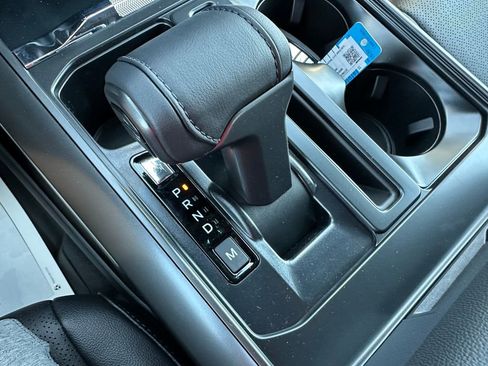 New 2025 Ford F150 Lariat w/ Equipment Group 501A Mid image 17