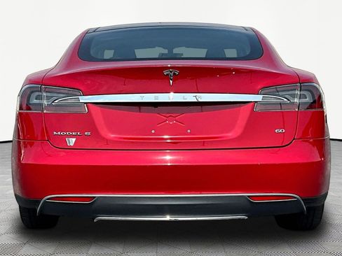 Used 2013 Tesla Model S RWD image 5