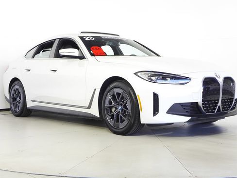 Certified 2023 BMW i4 eDrive35 w/ Premium Package RWD image 4