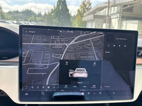 Used 2022 Tesla Model X AWD/4WD image 20