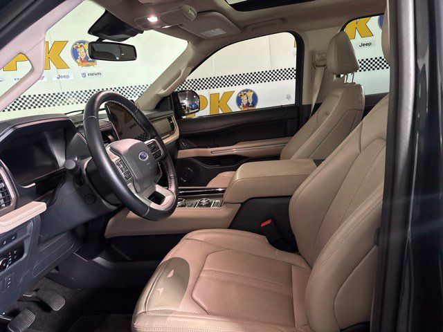 Used 2023 Ford Expedition Limited AWD/4WD image 14
