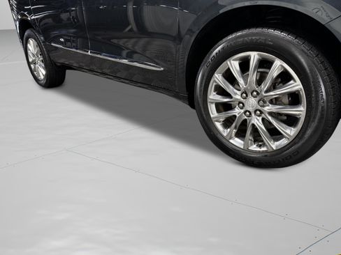 Used 2020 Buick Enclave Premium w/ Sun and Sites Package FWD image 45
