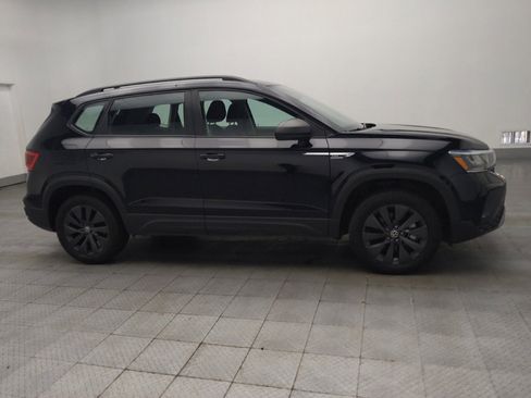 Used 2023 Volkswagen Taos S FWD image 11