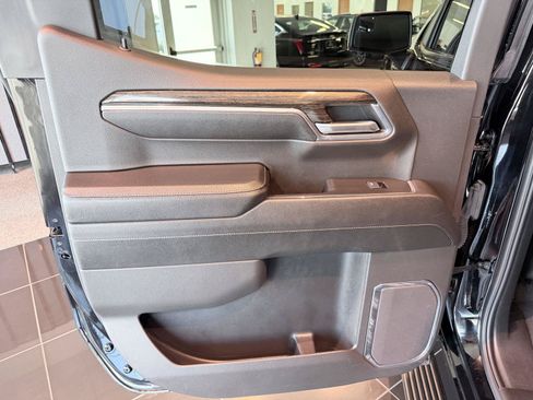 Used 2024 GMC Sierra 1500 Elevation AWD/4WD image 21