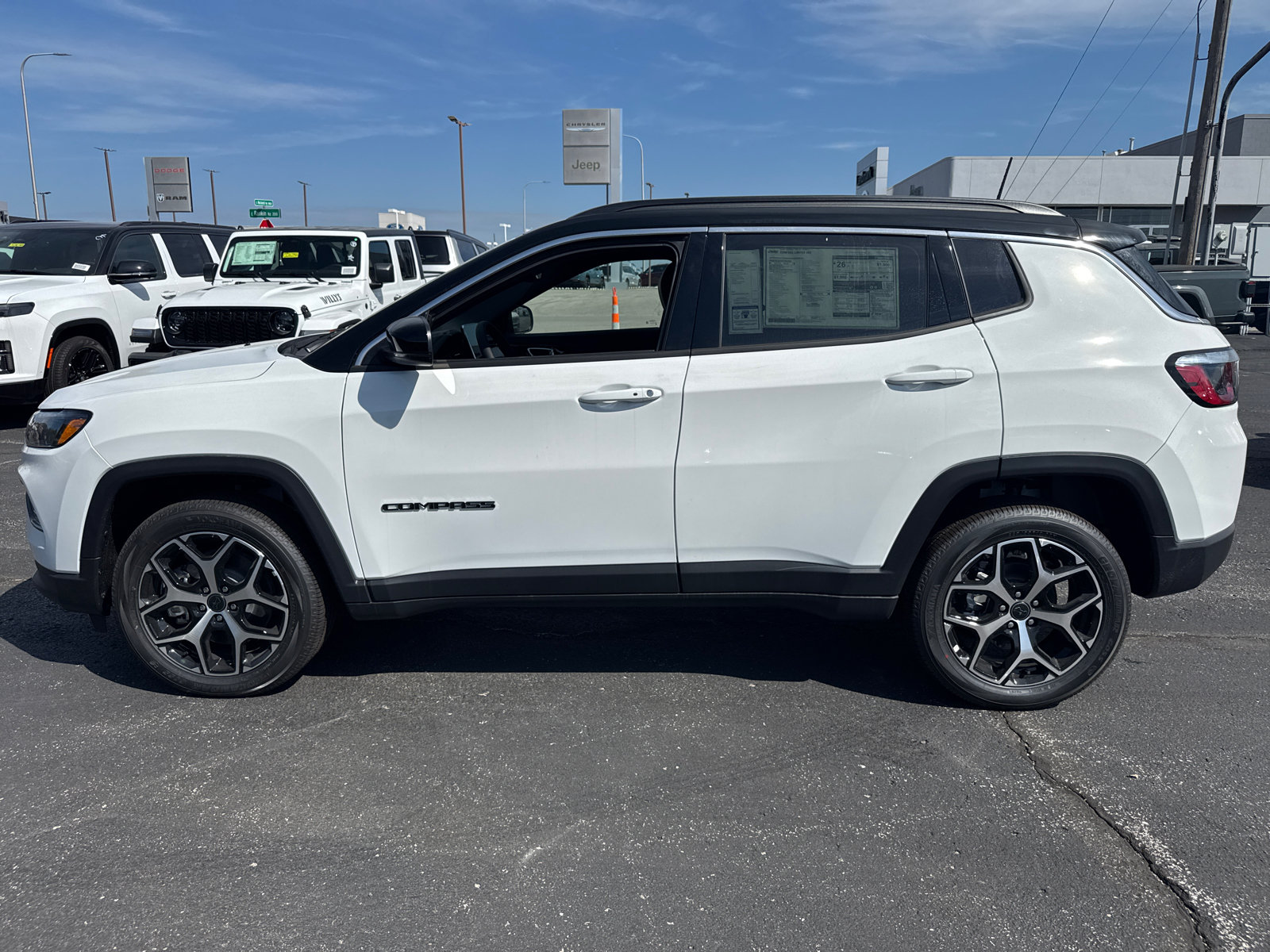 New 2026 Jeep Compass Limited AWD/4WD image 3