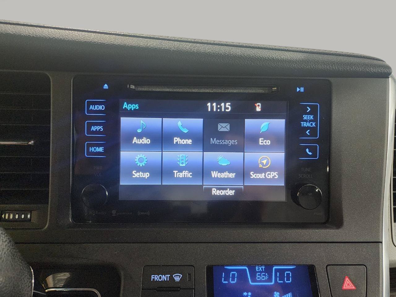 Used 2017 Toyota Sienna XLE AWD/4WD image 20
