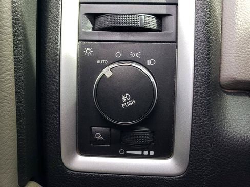 Used 2011 RAM 1500 Big Horn AWD/4WD image 17