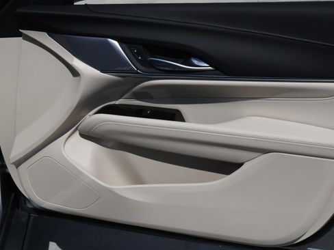 Used 2026 Cadillac CT4 Luxury image 21