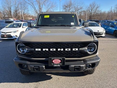 New 2025 Ford Bronco Big Bend w/ Black Diamond Package image 2