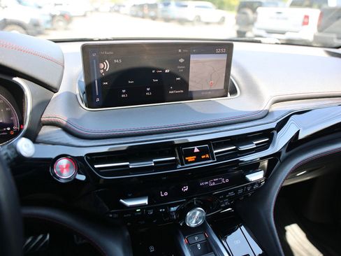 Used 2022 Acura MDX Type S AWD/4WD image 30