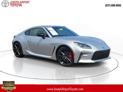 Used 2025 Toyota GR86 w/ Performance Package