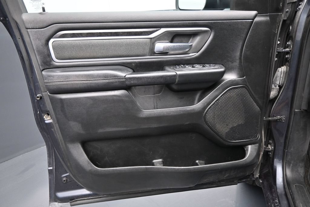 Used 2021 RAM 1500 Big Horn RWD image 10