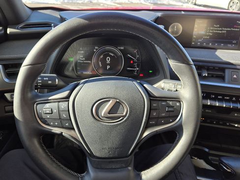 Used 2022 Lexus UX 250h w/ Premium Package image 23