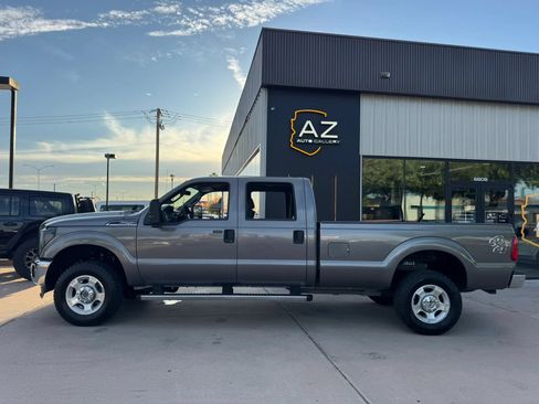 Used 2014 Ford F250 XLT w/ XLT Value Package AWD/4WD image 9