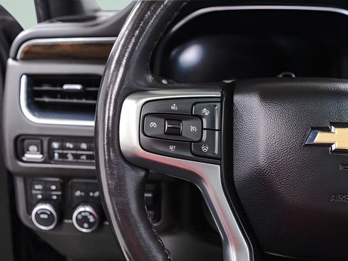 Used 2023 Chevrolet Tahoe Premier w/ Advanced Technology Package AWD/4WD image 10