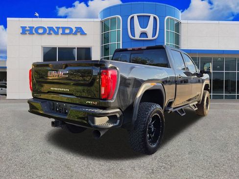 Used 2020 GMC Sierra 2500 AT4 w/ AT4 Premium Package AWD/4WD image 2