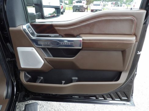 Used 2025 Ford F350 King Ranch w/ Chrome Package AWD/4WD image 43