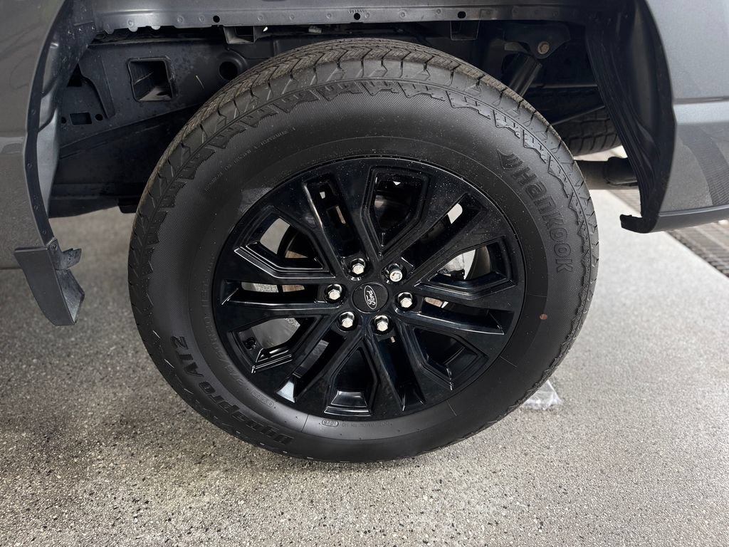Used 2025 Ford F150 Lariat AWD/4WD image 28