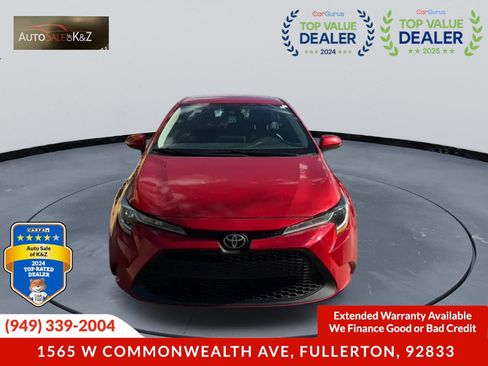 Used 2020 Toyota Corolla LE image 2