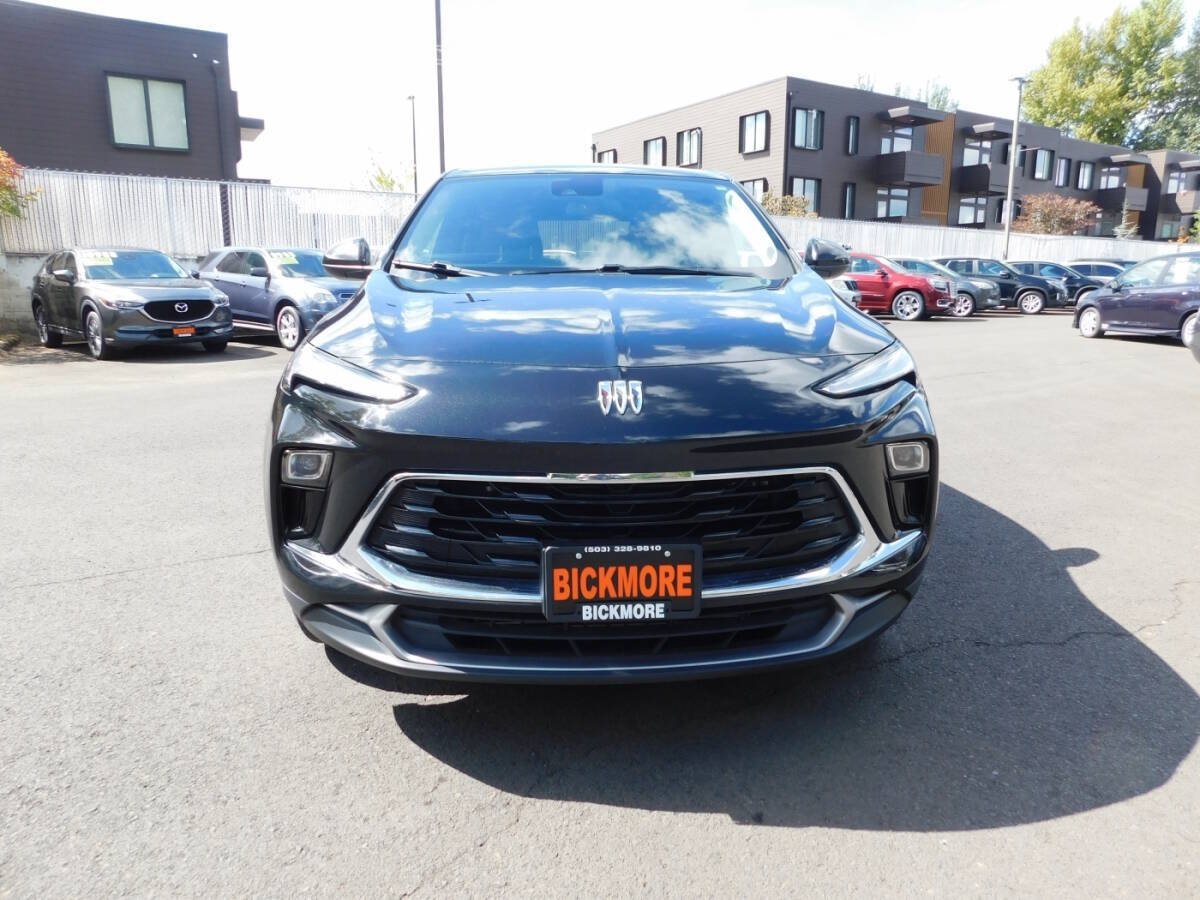 Used 2025 Buick Encore GX Preferred FWD image 18