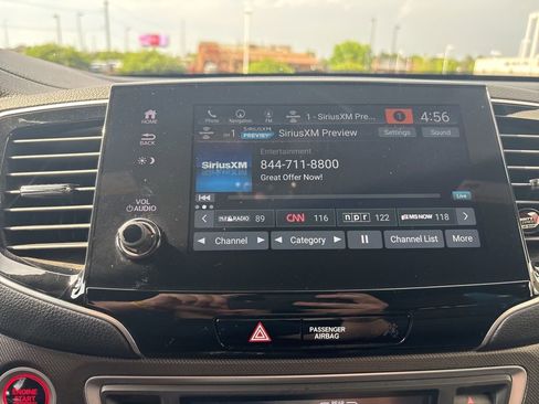 Used 2022 Honda Pilot TrailSport image 21