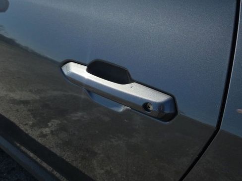 Used 2025 Ford Mustang Premium image 14