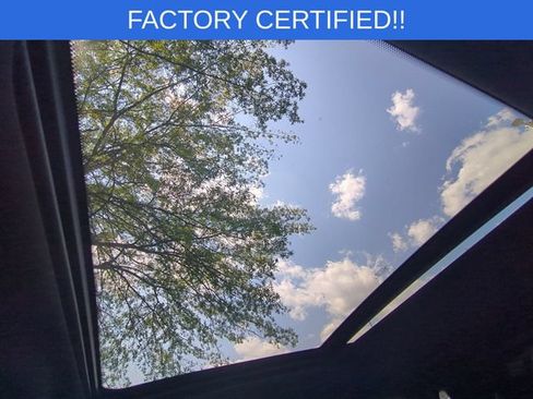 Certified 2023 Jeep Compass Limited w/ Sun and Sound Group AWD/4WD image 18