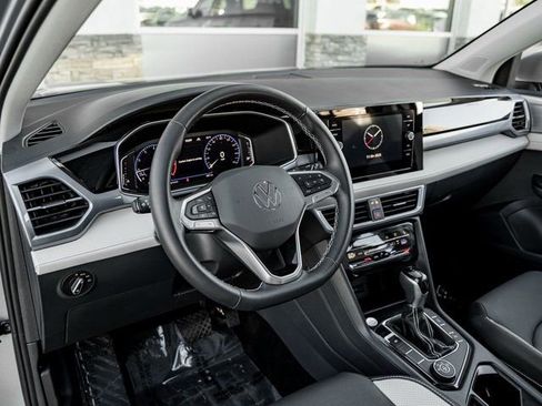 Used 2025 Volkswagen Taos SEL w/ Black Wheel Plus Package image 15