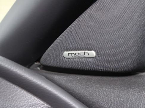 Used 2004 Ford Mustang Premium RWD image 18