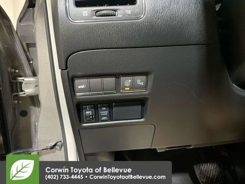 Used 2016 INFINITI QX80 Luxe w/ 22" Wheel Package image 20