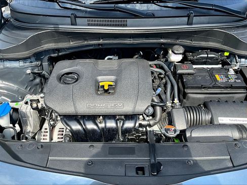 Used 2025 Kia Soul LX w/ LX Technology Package FWD image 29