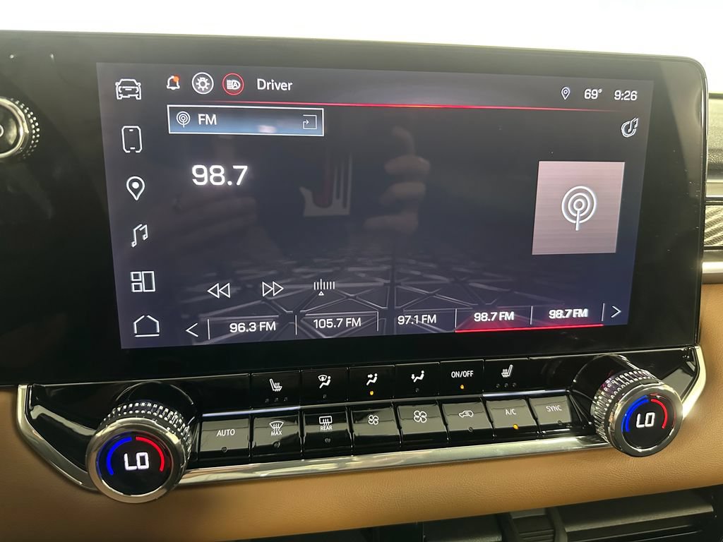 Used 2024 GMC Canyon AT4 AWD/4WD image 16