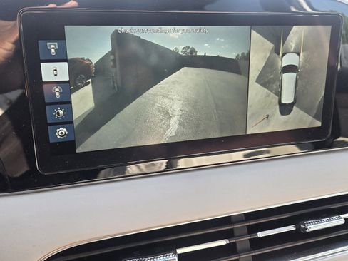 Used 2021 Hyundai Palisade Limited image 21