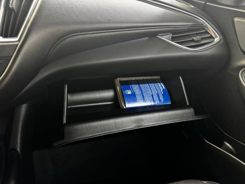 Used 2024 Chevrolet Malibu LT FWD image 30