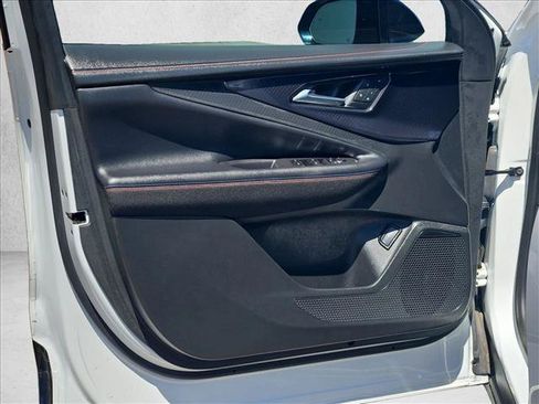 Certified 2024 Chevrolet Blazer EV RS RWD image 11