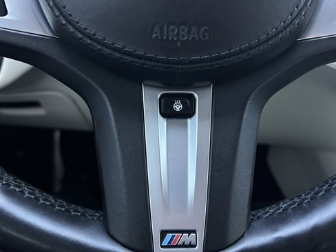 Used 2020 BMW M550i xDrive w/ Dynamic Handling Package image 22