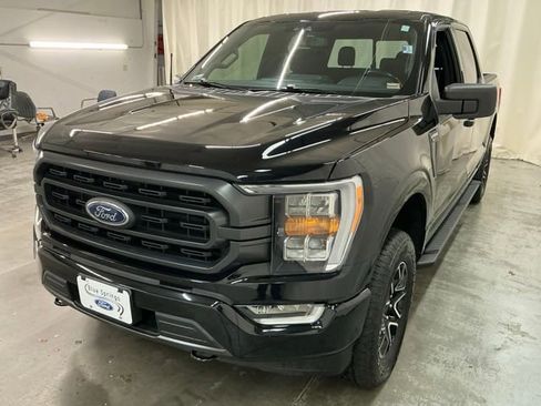Used 2021 Ford F150 XLT w/ Equipment Group 302A High image 9