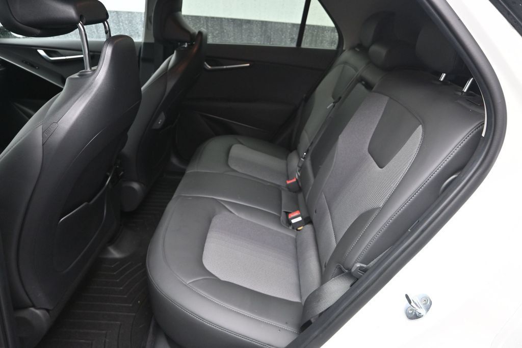 Certified 2024 Kia Niro Wind w/ Wind Preserve Package FWD image 28