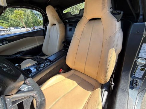 Used 2016 MAZDA MX-5 Miata Grand Touring RWD image 40