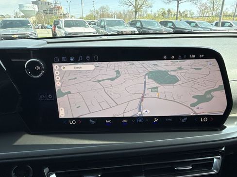 New 2026 Chevrolet Traverse LT w/ Driver Confidence Package FWD image 20