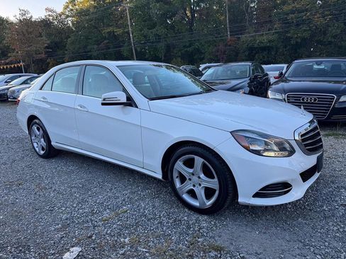 Used 2014 Mercedes-Benz E 350 4MATIC Sedan w/ Premium 1 Package image 4