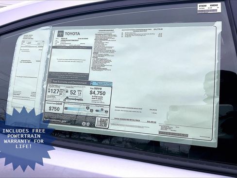 New 2026 Toyota Prius Plug-In Hybrid FWD image 18
