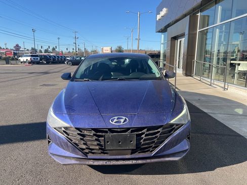 Used 2022 Hyundai Elantra SEL w/ Convenience Package image 8