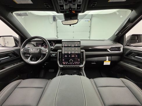 New 2026 GMC Yukon XL Elevation w/ Elevation Premium Package AWD/4WD image 3