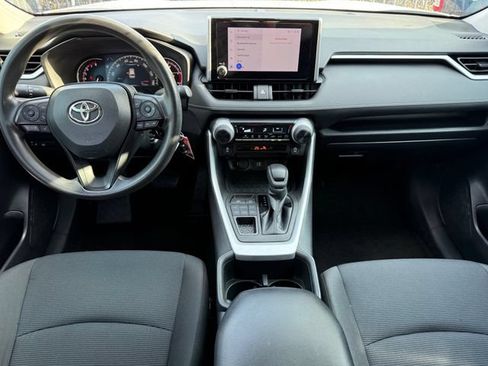 Used 2023 Toyota RAV4 LE AWD/4WD image 20