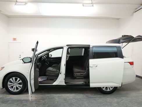Used 2016 Honda Odyssey EX-L image 28