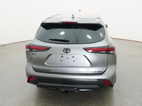 New 2026 Toyota Highlander XLE AWD/4WD image 40