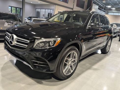 Used 2016 Mercedes-Benz GLC 300 4MATIC image 3